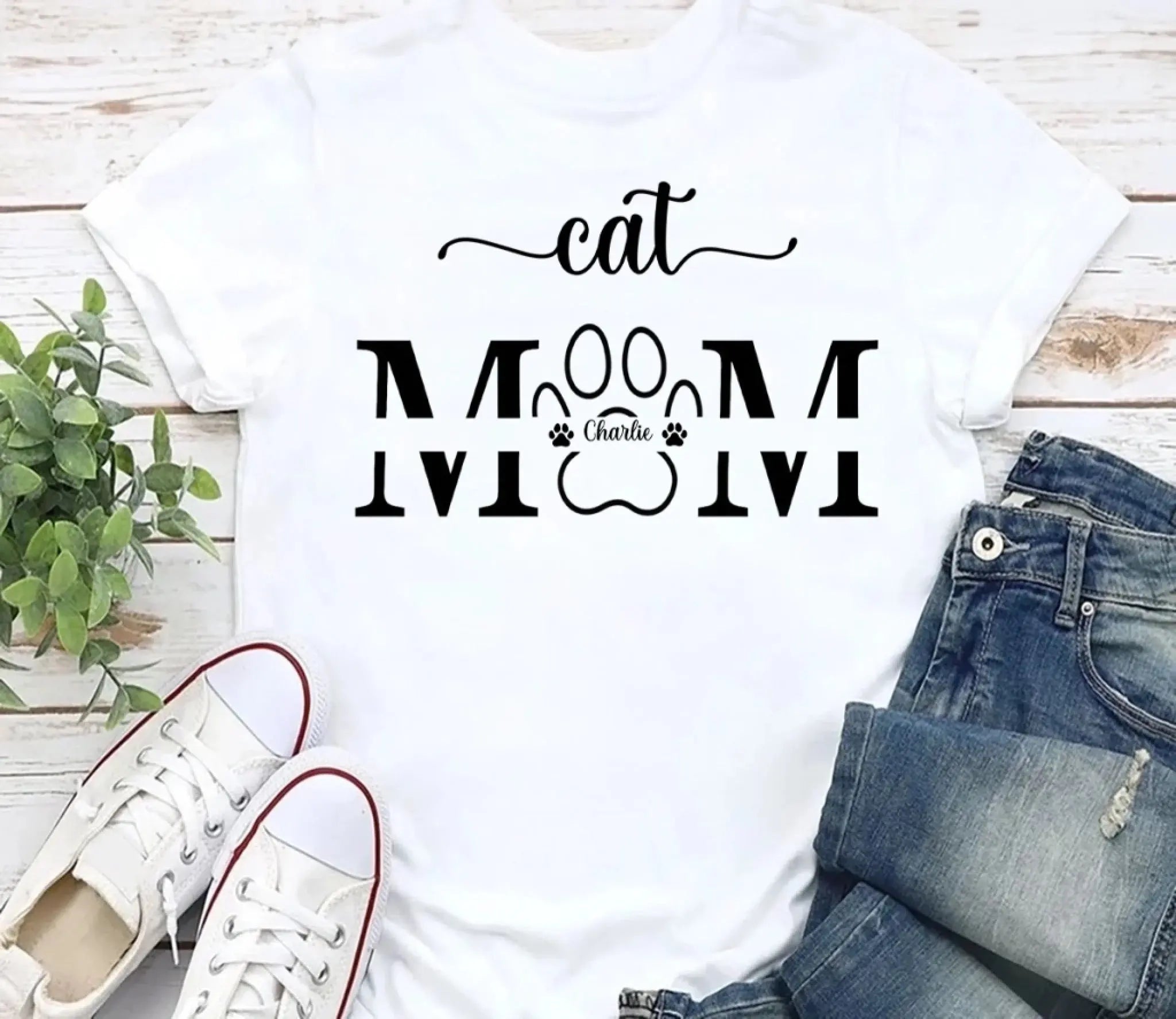 4. Custom Pet Mom Shirt with Pet Name & Paw Print – Personalized Gift for Pet Lovers