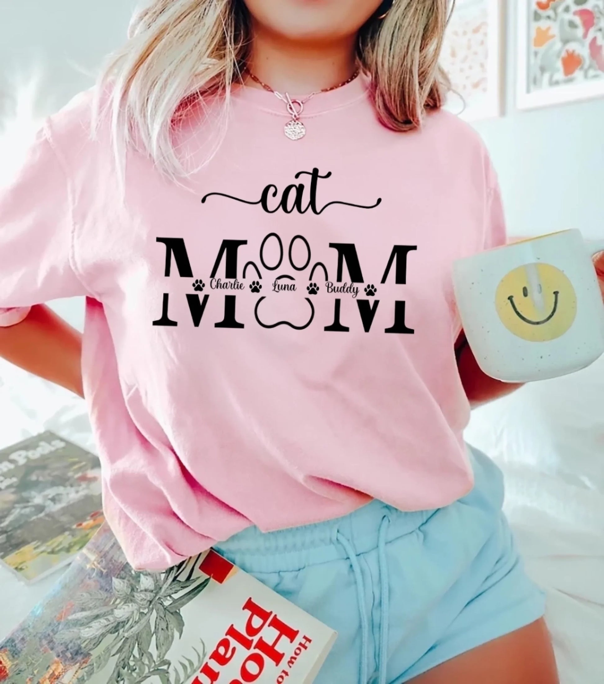 7. Custom Pet Mom Shirt with Pet Name & Paw Print – Personalized Gift for Pet Lovers