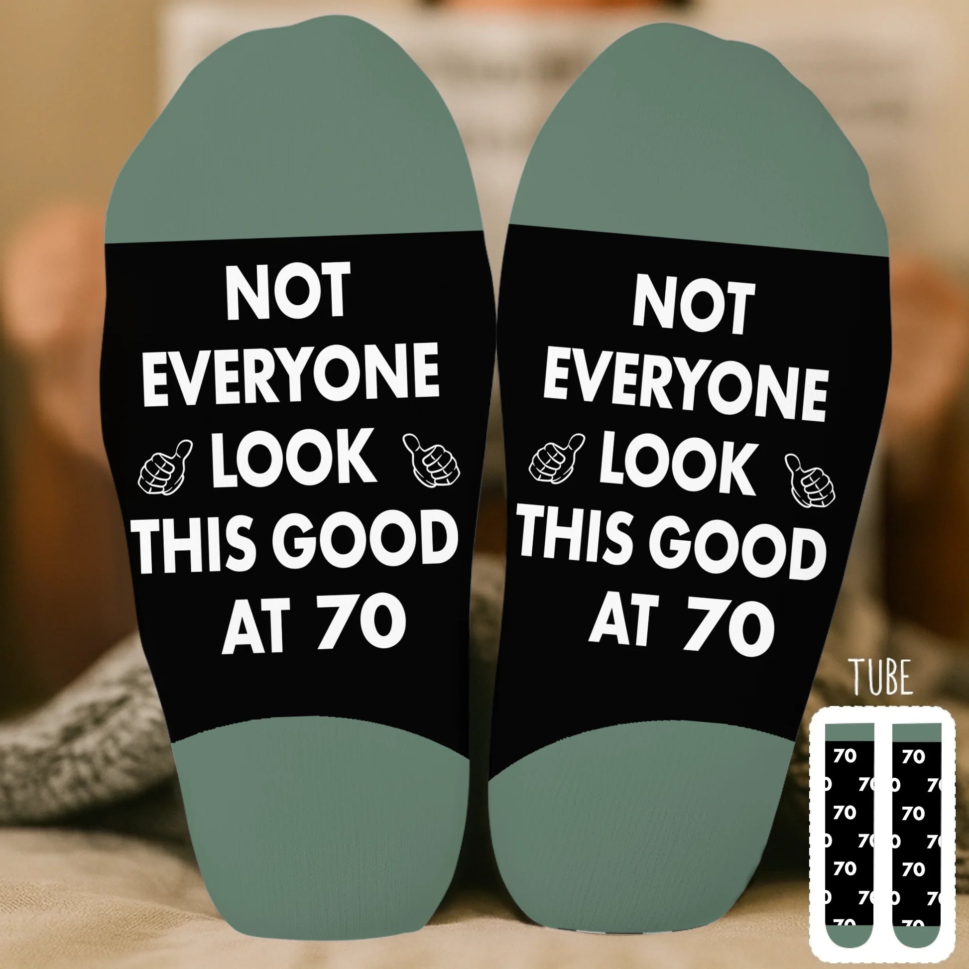 Middle Tube Socks