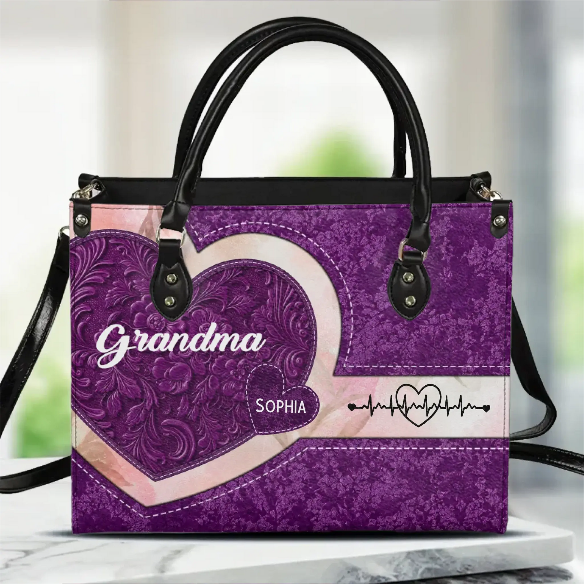 Mockup Leather Handbag (1)