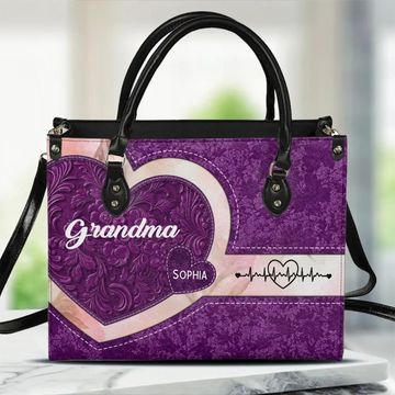 Mockup Leather Handbag (1)