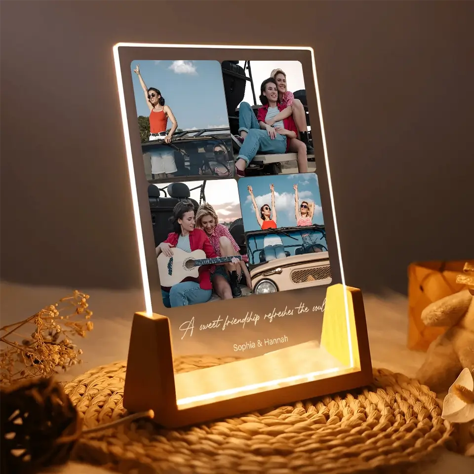 A Sweet Friendship Refreshes the Soul - Personalized Bestie 4-Photo Collage Night Light, Custom Gift for BFF & Friendship Memories