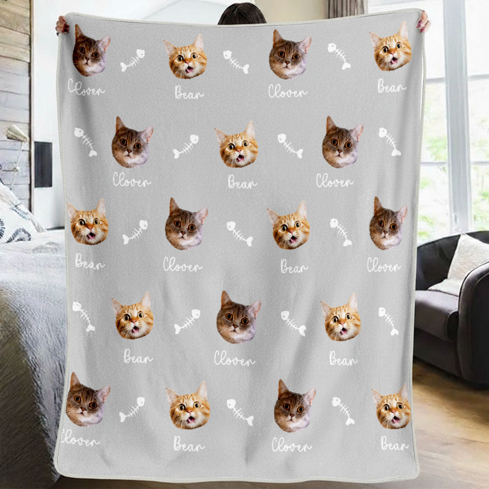 Custom Face Blanket – Personalized Photo Blanket with Name, Cozy Fleece Gift for Family, Friends & Pet Lovers