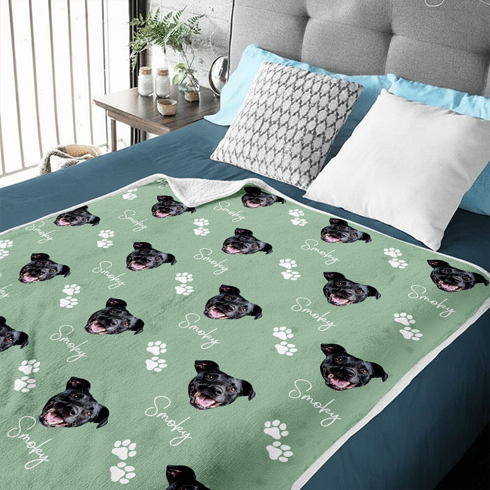Custom Face Blanket – Personalized Photo Blanket with Name, Cozy Fleece Gift for Family, Friends & Pet Lovers