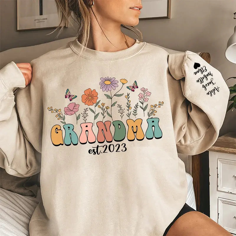 Personalize Floral Grandma Sweatshirt & Hoodie, Custom Mothers Day Sweatshirt - Gift For Grandma Dreamship