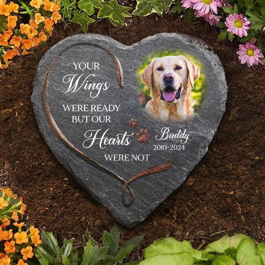 Personalized Pet Memorial Stone with Paw and Angel Wings - Sympathy Gift for Dog Loss, Perfect for Pet Owners and Pet Lovers