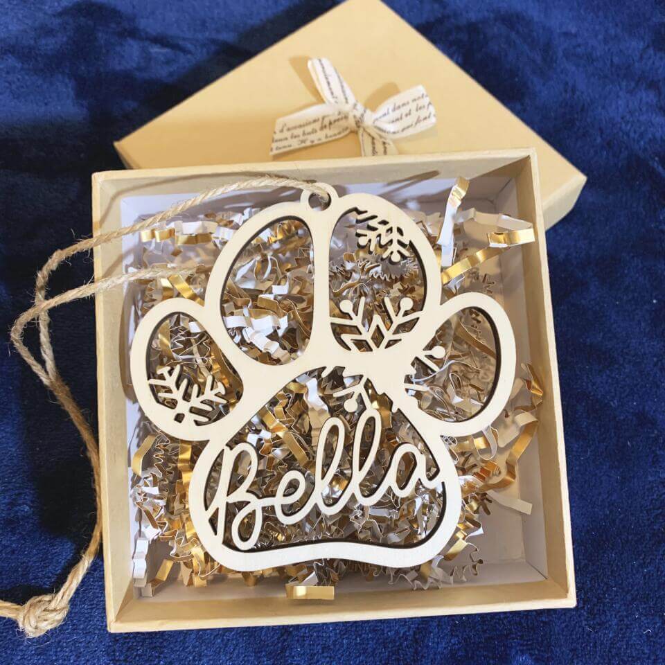 Vintage Wooden Paw Ornament – Cat & Dog Gift Keepsake