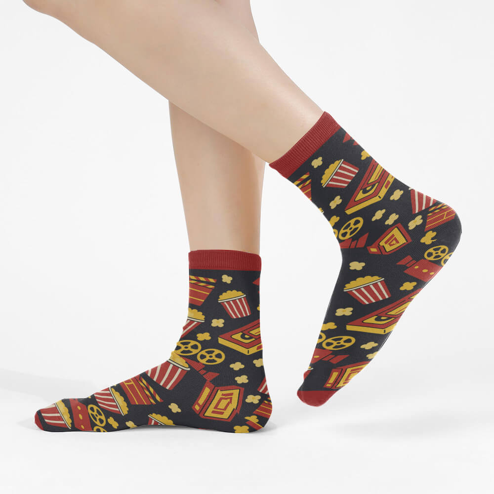 [Do Not Disturb] I’m Watching Movies Middle Tube Socks 🎥 Funny Gift