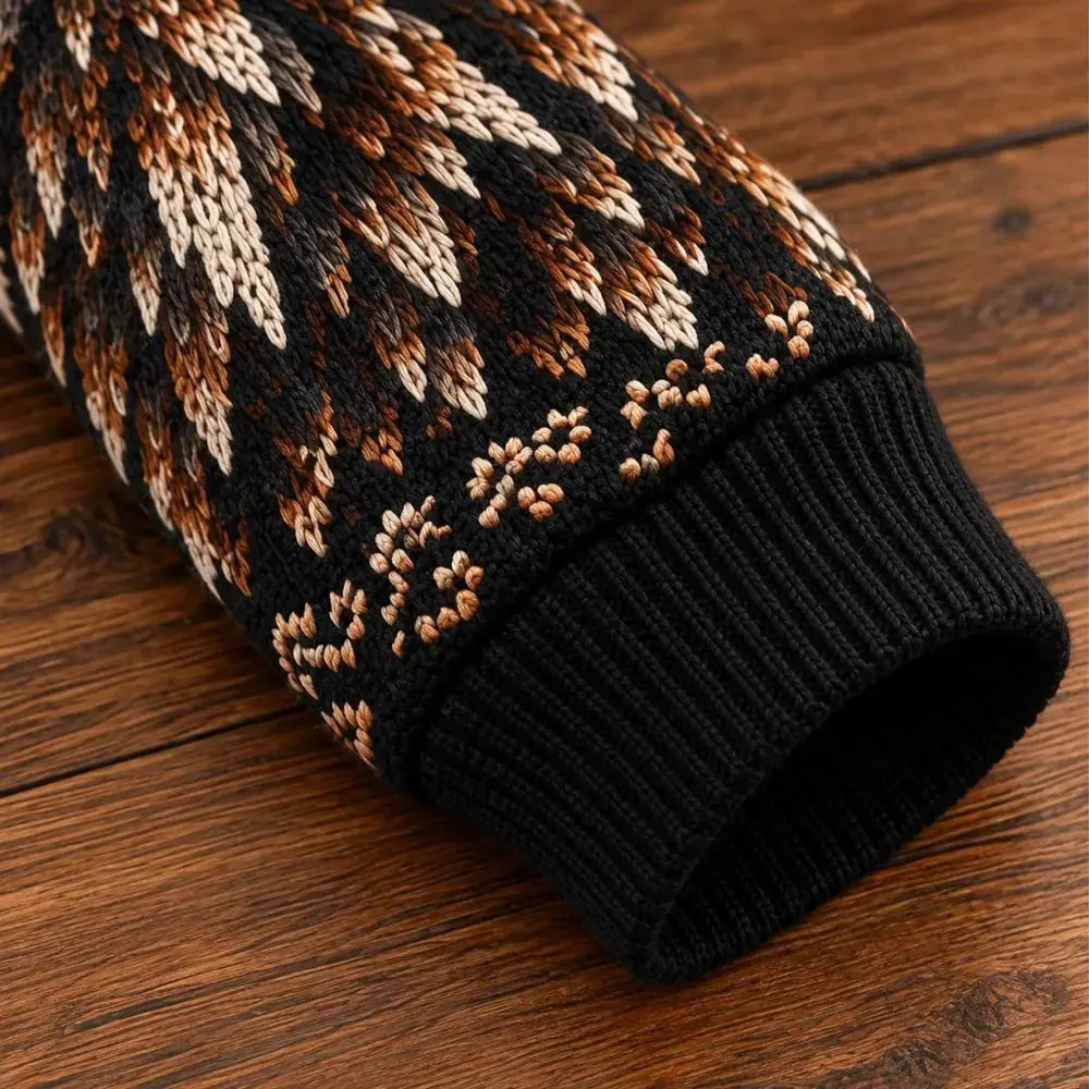 Sweater cuff knit print detail